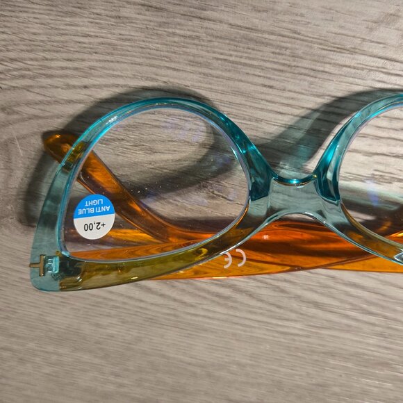 👓 Capri – “Azure Horizons” | Cat Eye Reading Glasses 2.0 Strength - Picture 2 of 4